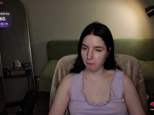 Victoria Winters online show from August 5, 7:23 pm