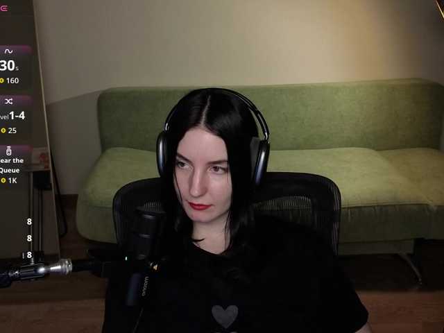 Victoria Winters online show from August 7, 12:21 am