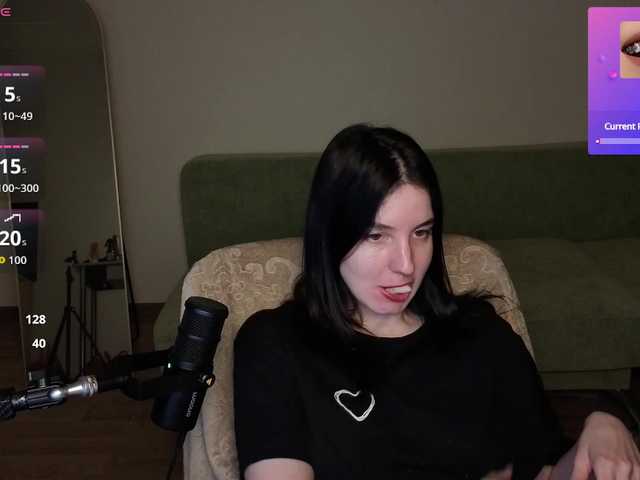 Victoria Winters online show from August 10, 11:17 pm