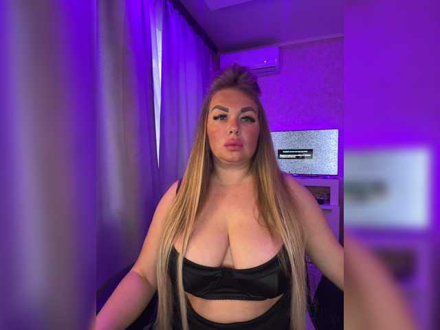 VictoriaFoxxx online show from August 7, 6:08 pm