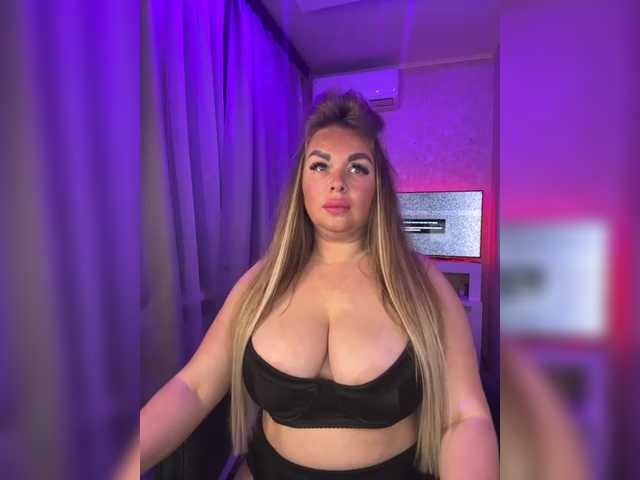 VictoriaFoxxx online show from August 13, 7:17 pm