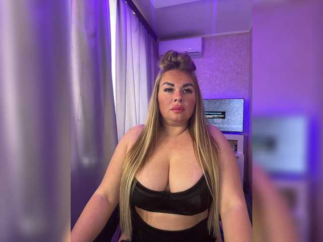 VictoriaFoxxx online show from August 14, 9:46 am