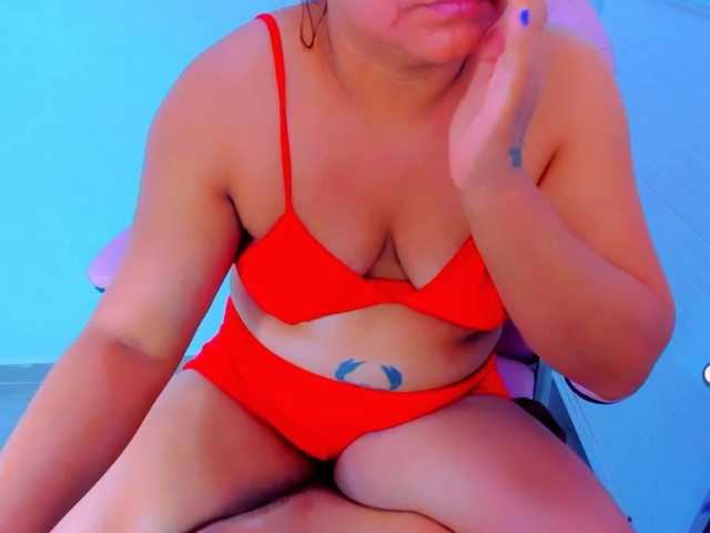 VictoriaLove online show from August 14, 8:29 am