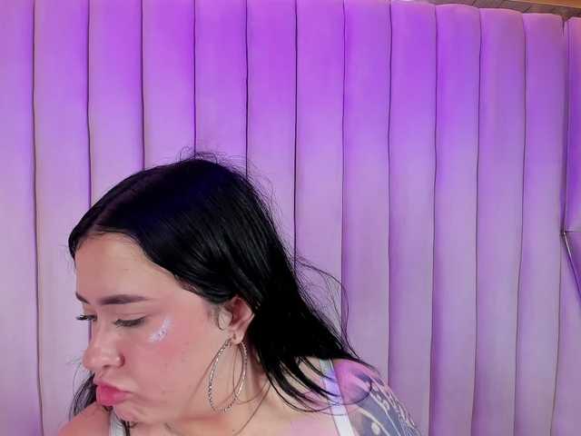 VictoriaRossy online show from August 7, 10:54 pm