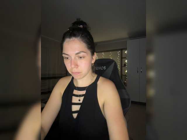 Vika19981 online show from July 19, 12:12 am
