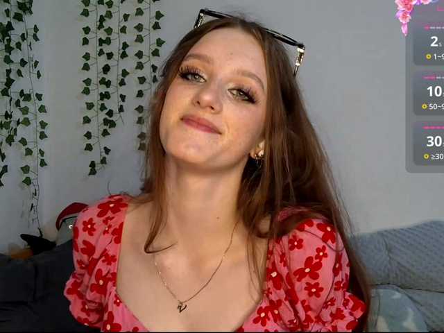 VikkiShon online show from July 31, 6:02 pm
