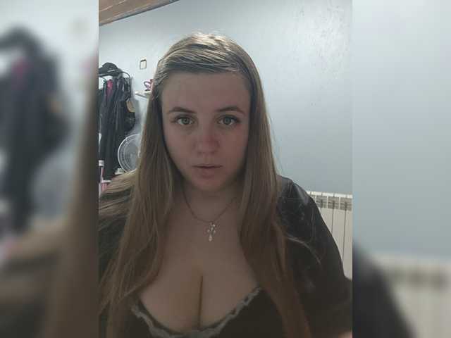 Viktoria777a online show from June 13, 7:49 am