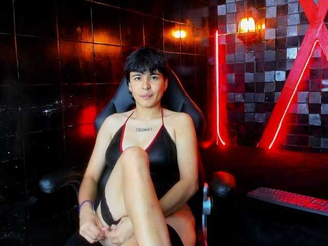 VioletFaith online show from September 4, 1:15 pm