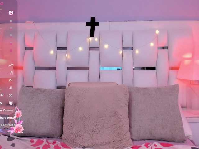VioletaLane online show from May 29, 1:41 am