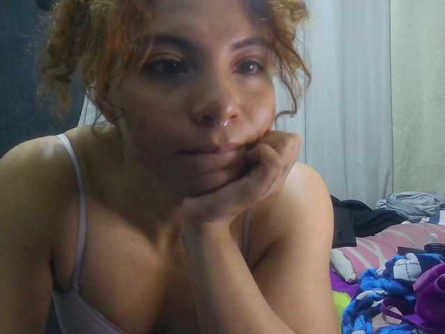 Violet S online show from August 6, 1:37 am
