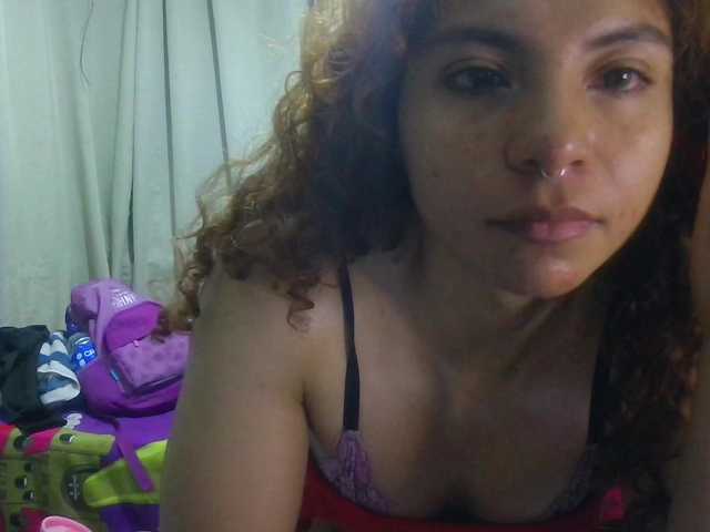 Violet S online show from August 11, 3:19 am