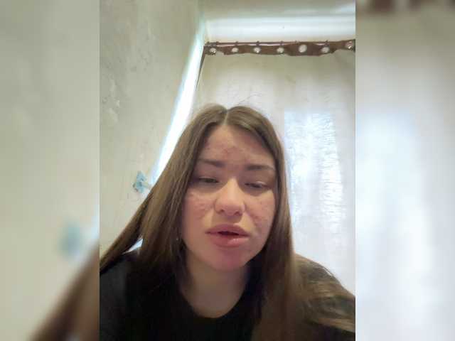 ViollaSweetA online show from May 30, 9:44 am