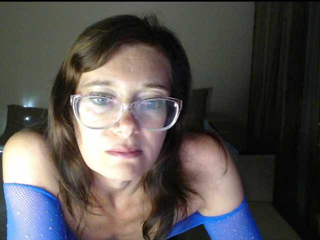 VioricaRoss online show from September 8, 8:38 pm