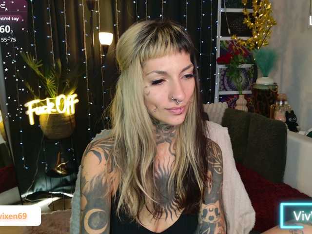 VivVixen online show from August 4, 7:22 pm