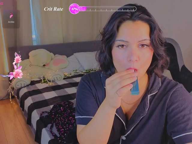 Vivien-Ross online show from July 21, 4:16 am
