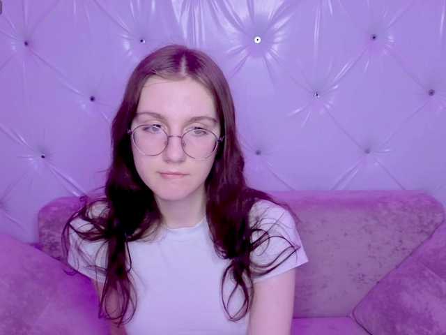 VixenLight online show from March 16, 3:55 am