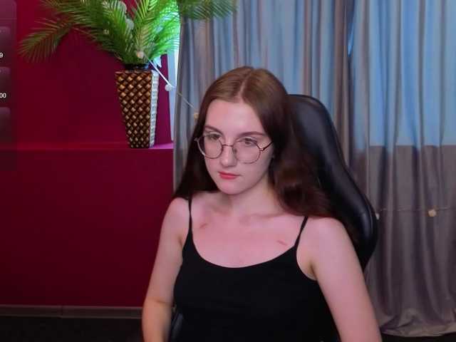 VixenLight online show from March 23, 3:11 am