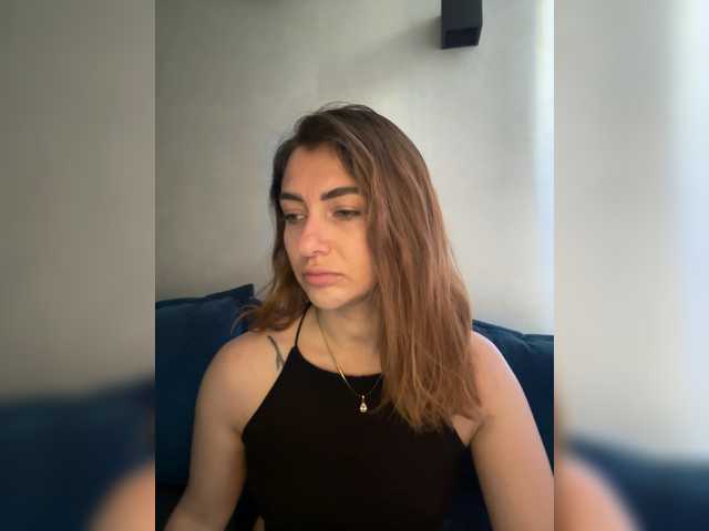 WILDGIRL online show from August 15, 6:39 am