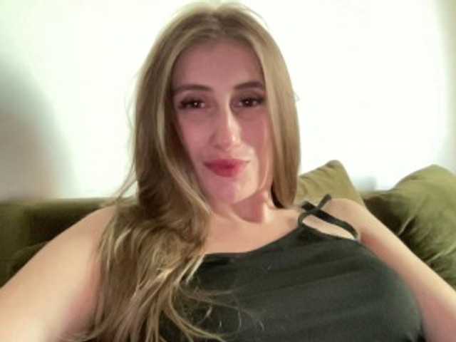 Walkiria19 online show from July 18, 5:58 pm