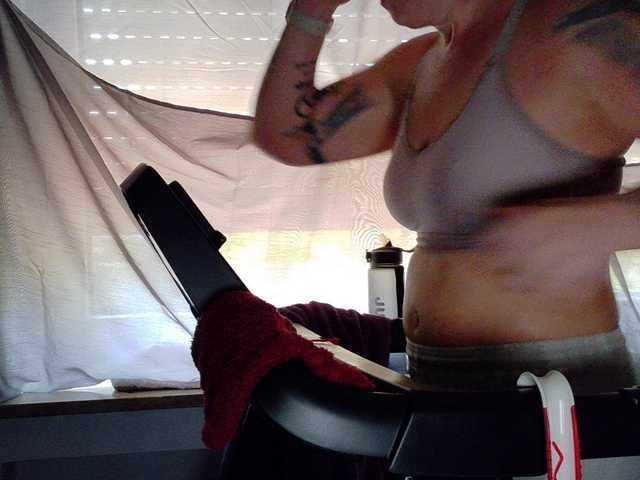 Wetgerman2 online show from August 4, 10:12 am