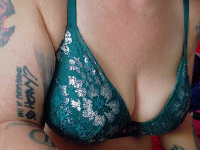 Wetgerman2 online show from August 4, 1:08 pm