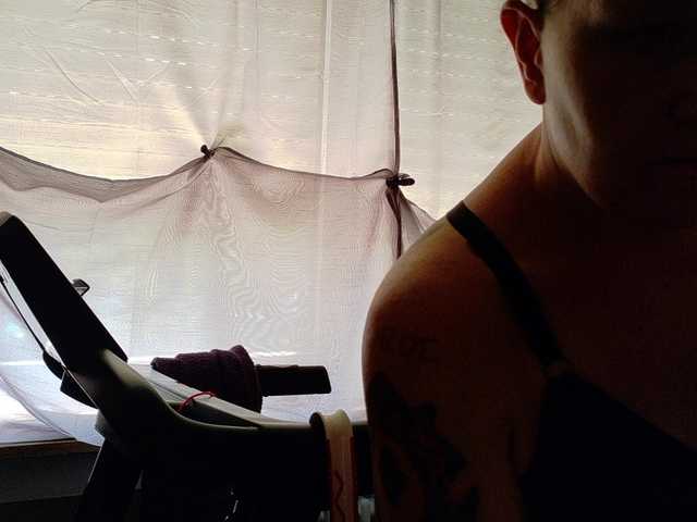 Wetgerman2 online show from August 5, 9:29 am