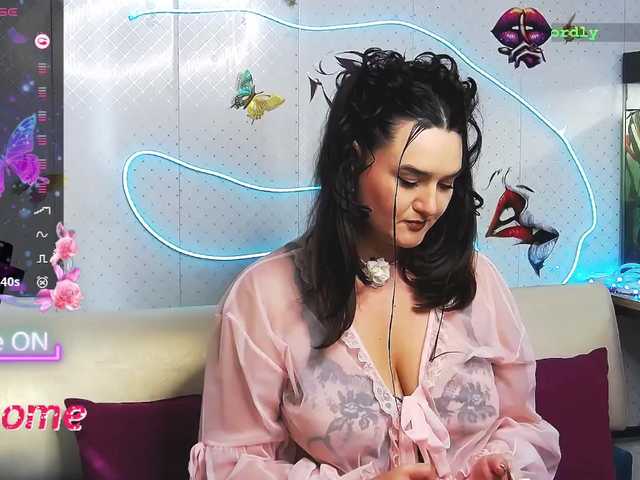 WickedButShy online show from August 11, 1:13 pm