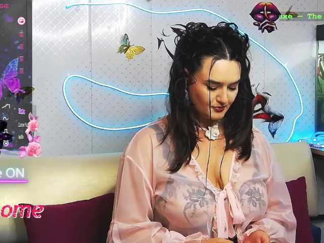 WickedButShy online show from August 11, 4:31 pm