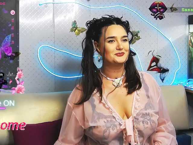 WickedButShy online show from August 11, 5:37 pm