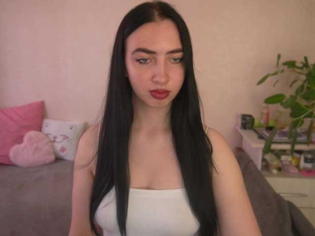 WildKittenX online show from July 25, 4:05 am