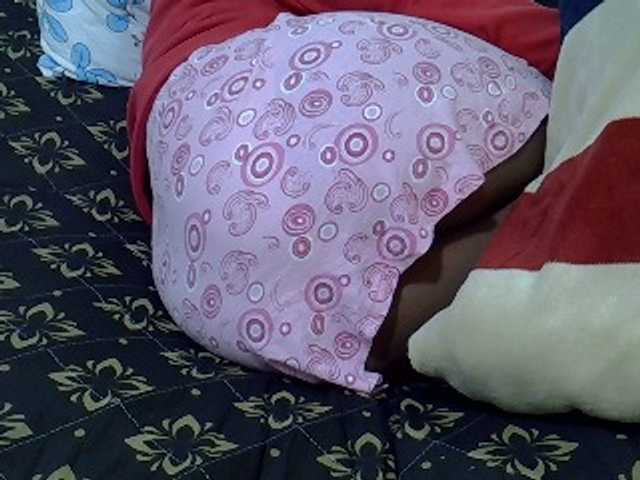 Winnie112 online show from July 28, 8:48 pm