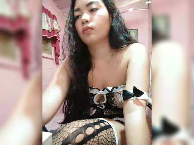 XXhornywetprincess99XX online show from August 17, 2:05 am