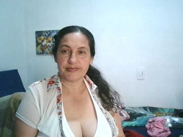 Ximenajimenez online show from August 9, 11:06 pm