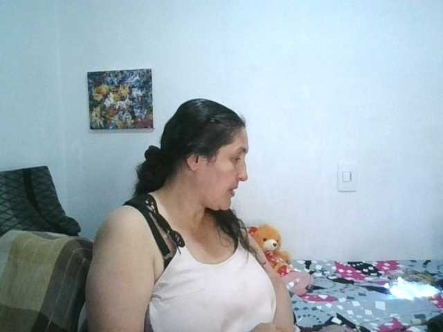 Ximenajimenez online show from August 13, 11:52 pm