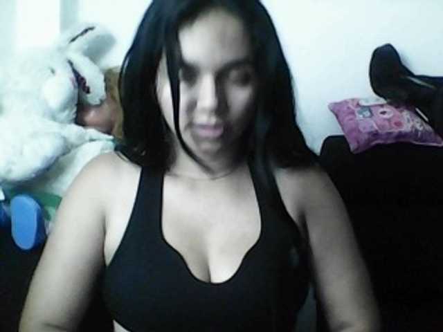 XiomaraSmith4 online show from July 30, 8:15 pm