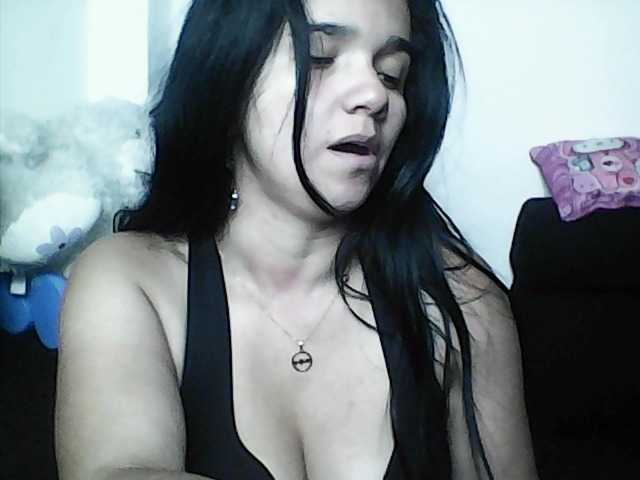 XiomaraSmith4 online show from August 1, 5:41 pm