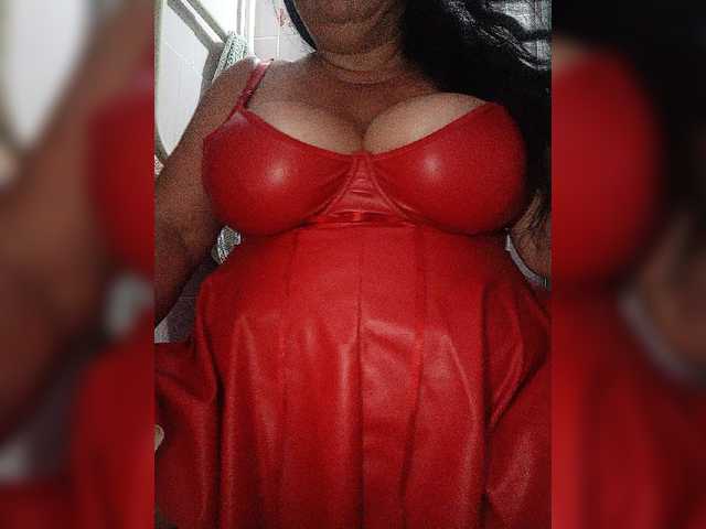 Mama-Xo4y-SeXa online show from August 11, 2:35 am