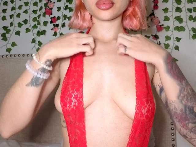 Xoxcat online show from July 26, 3:44 am