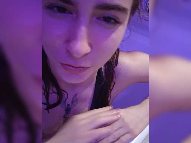 Xsska online show from August 8, 10:21 pm