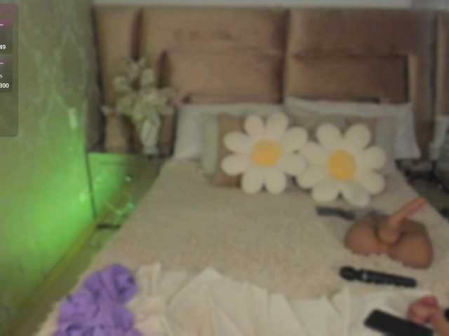 YalexaVelez online show from July 22, 1:24 pm