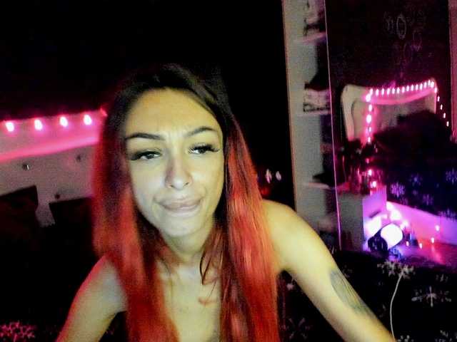 Yanissa100 online show from August 13, 1:30 am