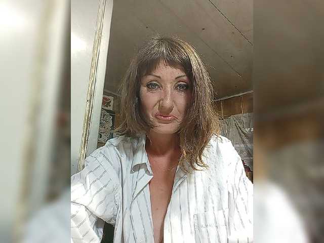 8BESTGirl8 online show from June 20, 6:35 am