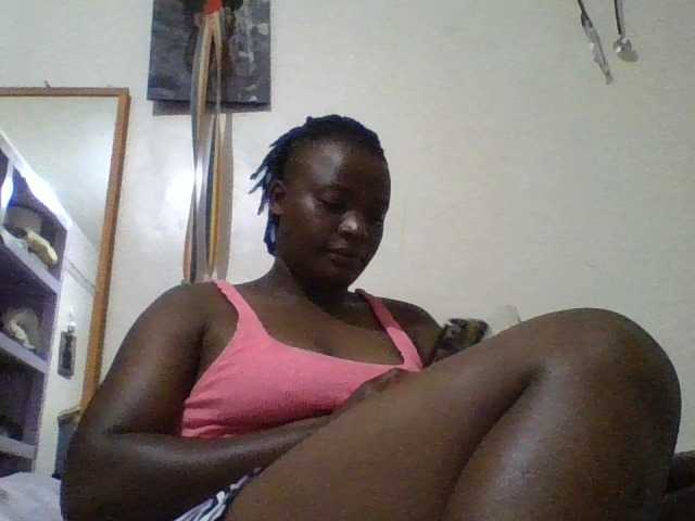 Yourdreamgirl online show from July 17, 6:24 am