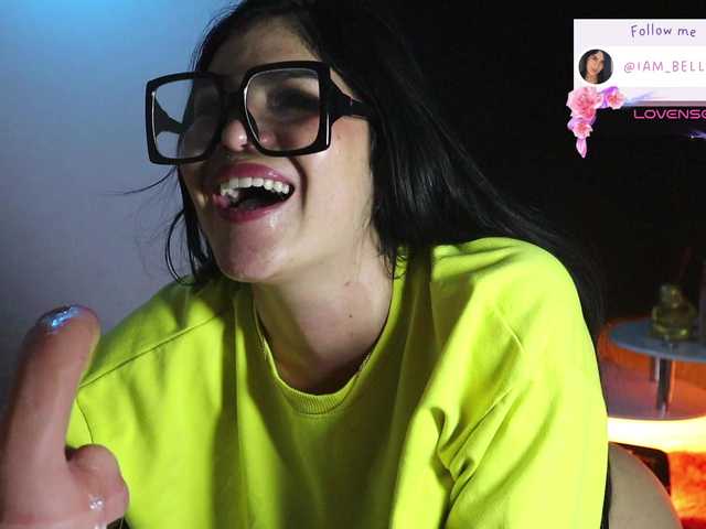 Yourtoybella online show from August 15, 2:32 pm