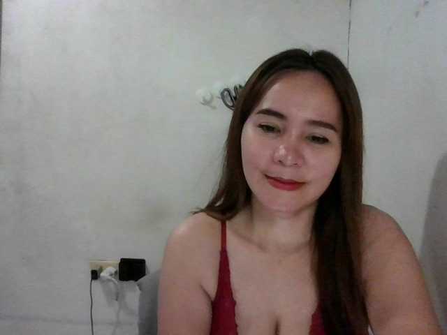 ZGoddessNatalie17 online show from June 10, 11:33 pm