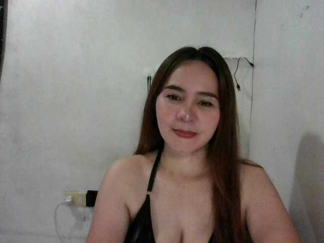 ZGoddessNatalie17 online show from June 22, 9:32 am