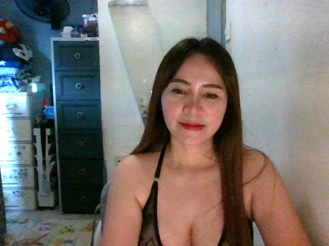 ZGoddessNatalie17 online show from August 11, 4:36 am
