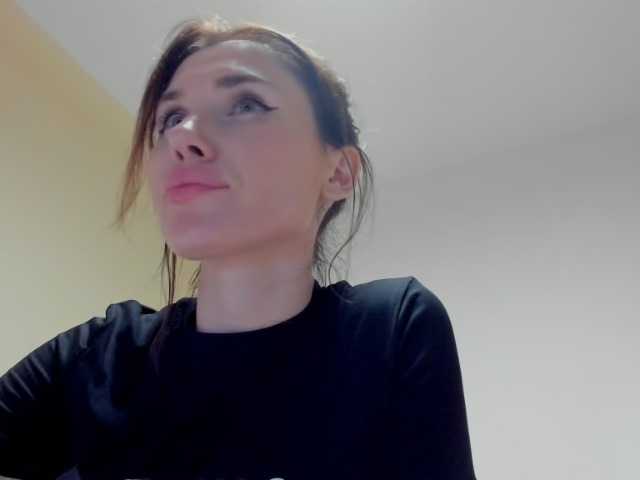 ZoiKissy online show from June 26, 9:51 pm