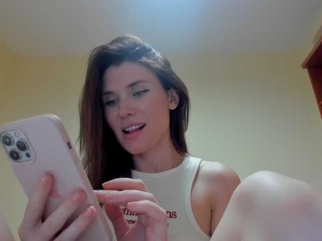 ZoiKissy online show from July 2, 8:43 pm
