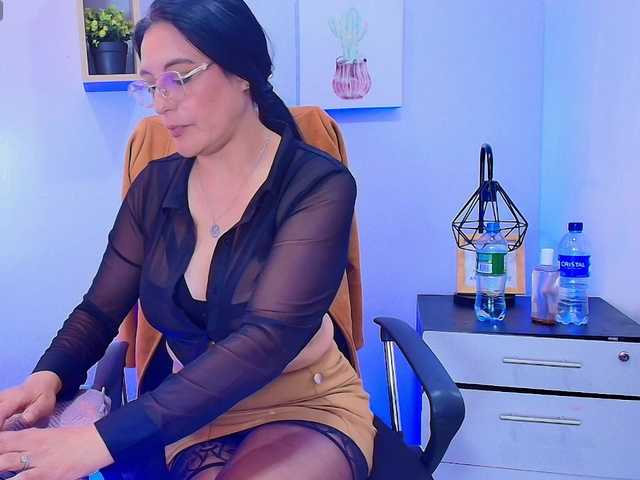 Zuzana21 online show from August 11, 3:36 pm
